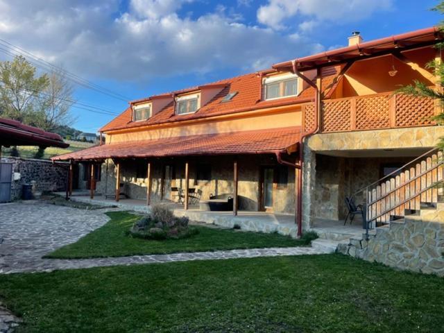 Szoegedi Villa 바다초니토마이 외부 사진