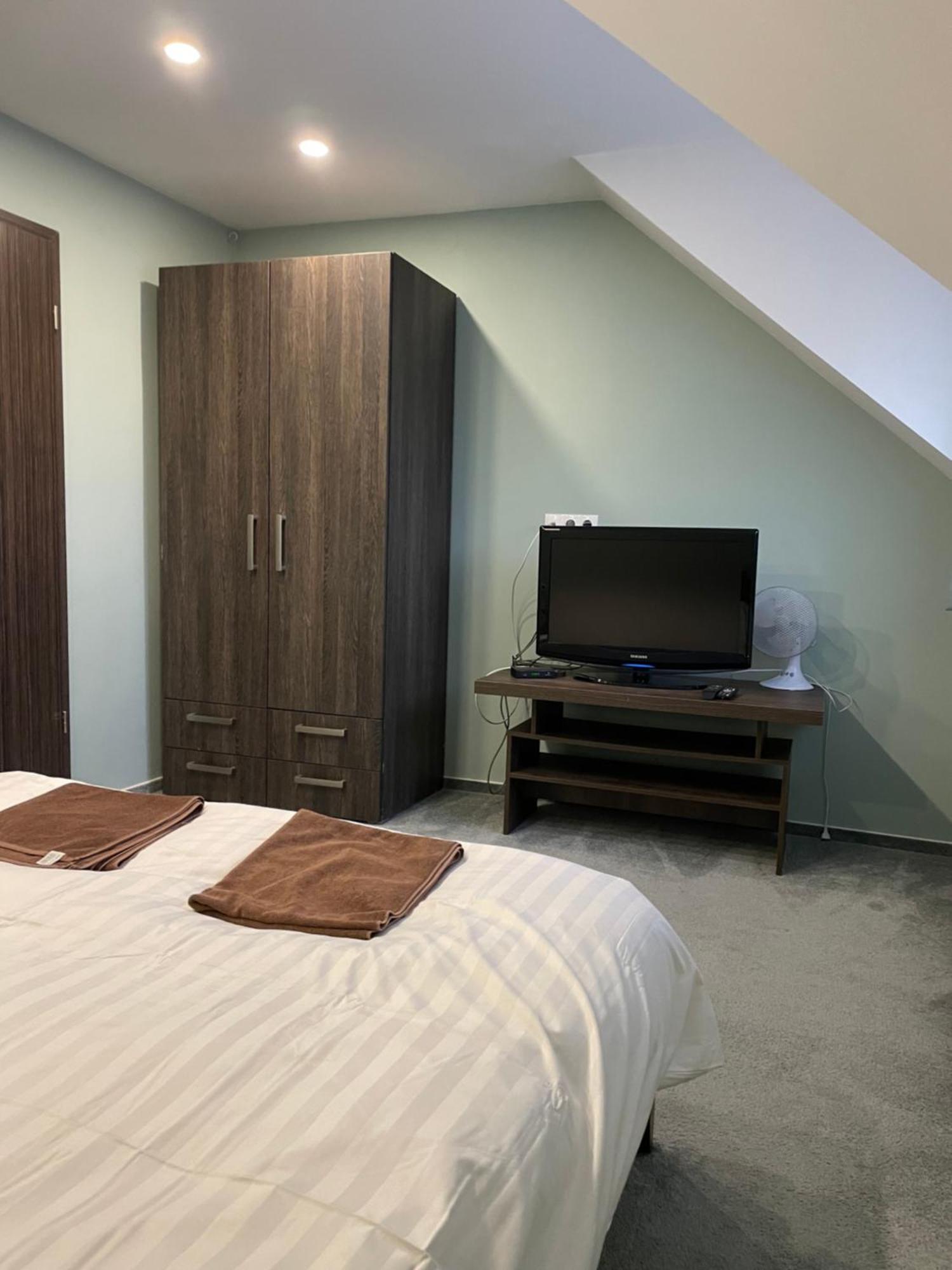 Szoegedi Villa 바다초니토마이 외부 사진